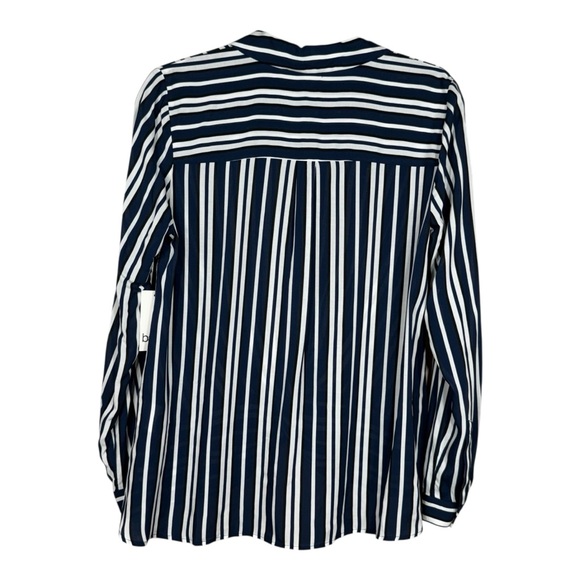 NEW Bar III Pop Stripe Navy Blue And White Twist Front Button Down Blouse Size S - Picture 6 of 10